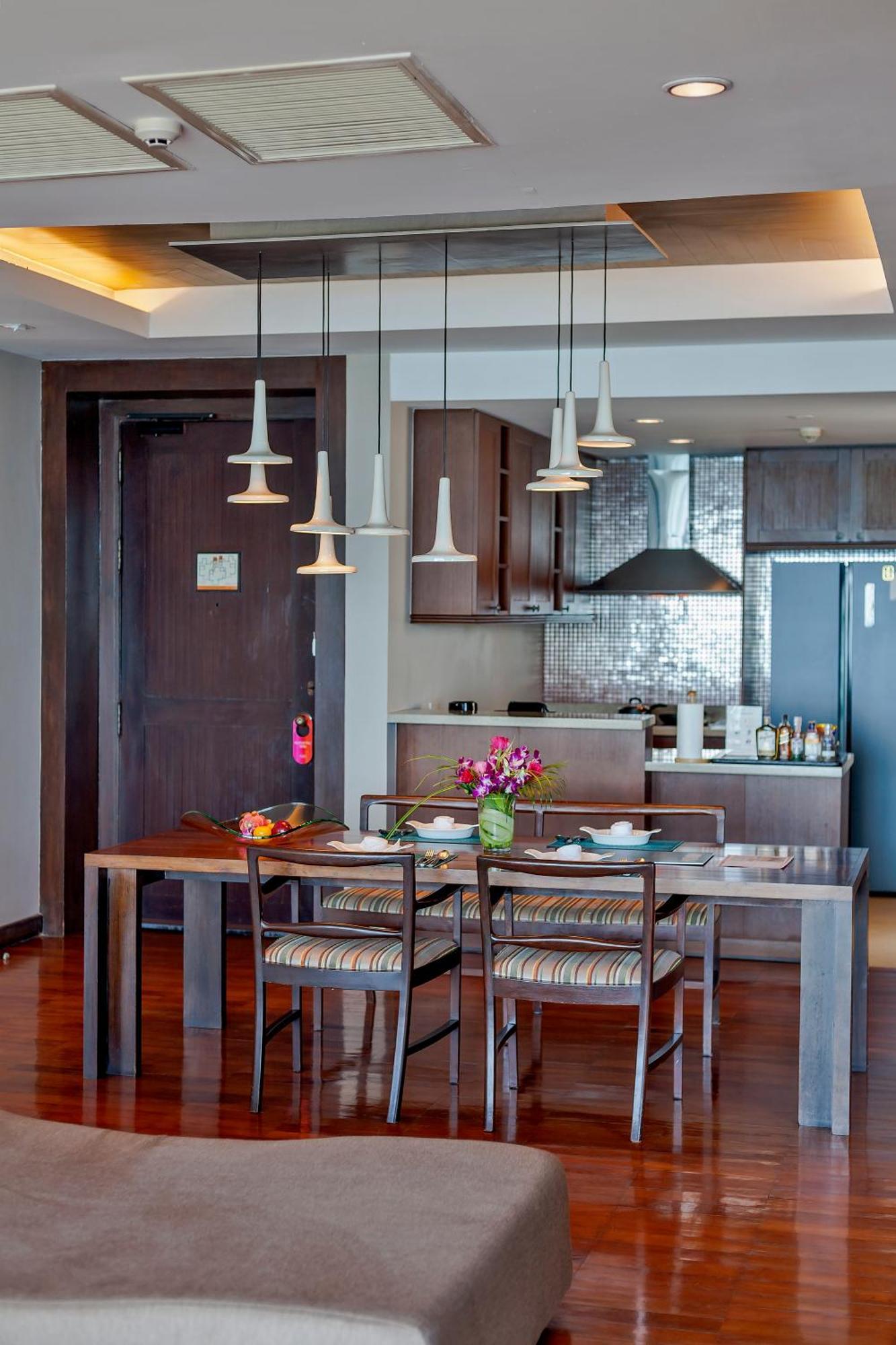 Shasa - Luxury Beachfront Appartement Ko Samui